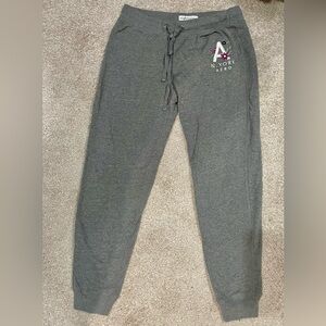 Like New, Junior Womens Size M Jogger Sweats